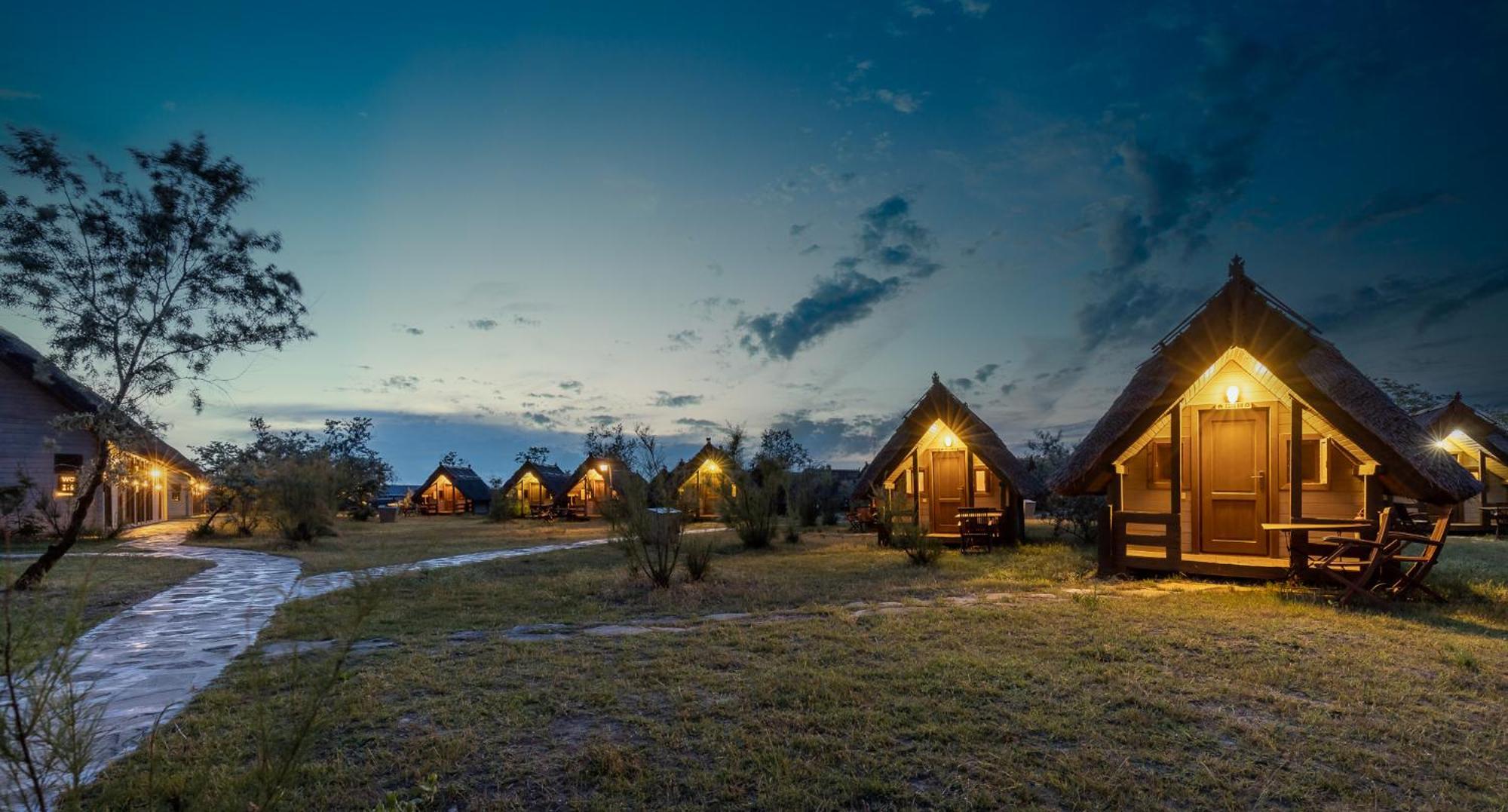 Dolphin Camping Sfântu Gheorghe Exterior foto